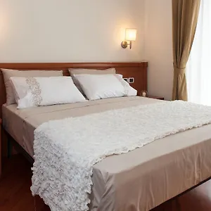 https://residenza-il-parco.it-romehotels.com